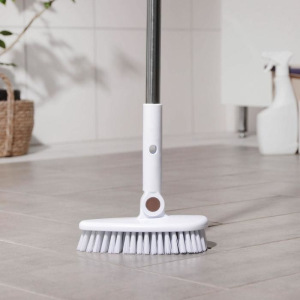 Щётка универсальная с поворотной насадкой Доляна, 15×8×126 см Щётка универсальная с поворотной насадкой Доляна, 15×8×126 см