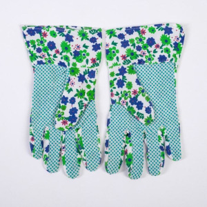 Скамейка-Перевертыш с фартуком и перчатками 56х30х42,5 см Скамейка-Перевертыш с фартуком и перчатками 56х30х42,5 см