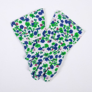 Скамейка-Перевертыш с фартуком и перчатками 56х30х42,5 см Скамейка-Перевертыш с фартуком и перчатками 56х30х42,5 см