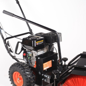 Снегоуборщик PATRIOT PRO 777S, щётка, 5.5 л/с, скорости 4/2, ручной старт, ковш 56/42 см Снегоуборщик PATRIOT PRO 777S, щётка, 5.5 л/с, скорости 4/2, ручной старт, ковш 56/42 см