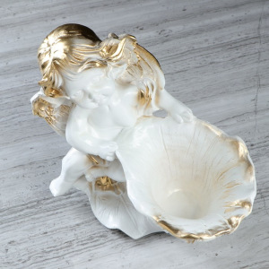 Статуэтка "Ангел с лилией", белая, с золотистым декором, 30 см Статуэтка "Ангел с лилией", белая, с золотистым декором, 30 см