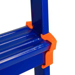 Стремянка Nika СМ3+, для рыхлых поверхностей, высота до рабочей площадки 640 мм, 3 ступени Стремянка Nika СМ3+, для рыхлых поверхностей, высота до рабочей площадки 640 мм, 3 ступени