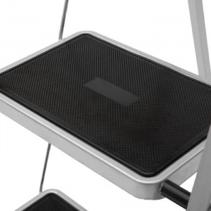 Стремянка PERILLA by Dogrular 605742, 2 широкие ступени, 20х30 см, 45 см, до 120 кг Стремянка PERILLA by Dogrular 605742, 2 широкие ступени, 20х30 см, 45 см, до 120 кг