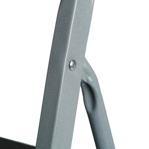 Стремянка ZALGER, с противоскользящими ковриками, высота до рабочей площадки 46см, 2 ступени Стремянка ZALGER, с противоскользящими ковриками, высота до рабочей площадки 46см, 2 ступени