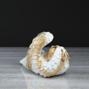 Сувенир "Ангел в крыле", бело-золотой, 16 см Сувенир "Ангел в крыле", бело-золотой, 16 см