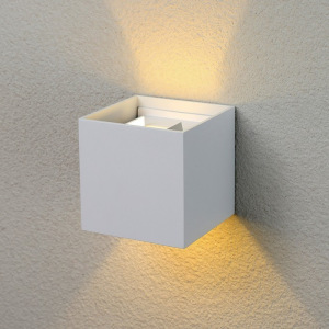 Светильник Elektrostandard, 6 Вт, LED, 3000K, 370 Lm, IP54, настенный, Techno 1548 LED белый Светильник Elektrostandard, 6 Вт, LED, 3000K, 370 Lm, IP54, настенный, Techno 1548 LED белый