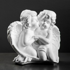 Светящаяся фигура "Пара ангелов сидя" 29х14х28см белая Светящаяся фигура "Пара ангелов сидя" 29х14х28см белая