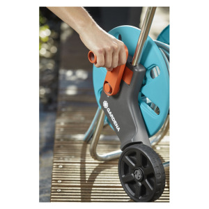 Тележка для шланга AquaRoll S со шлангом Classic, 20 м ,13 мм, 1/2", и комплектом для полива Тележка для шланга AquaRoll S со шлангом Classic, 20 м ,13 мм, 1/2", и комплектом для полива