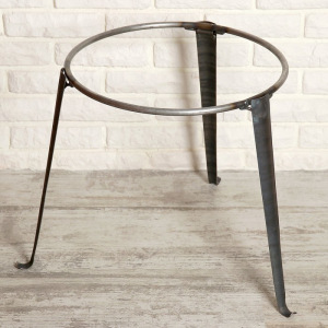 Тренога для казана 15 л, диаметр 452 мм Тренога для казана 15 л, диаметр 452 мм