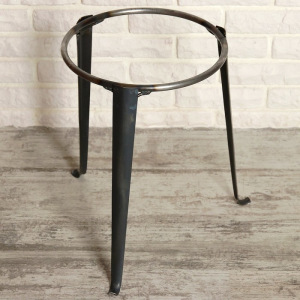 Тренога для казана 7 л, диаметр 324 мм Тренога для казана 7 л, диаметр 324 мм