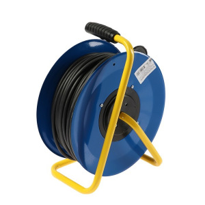 Удлинитель морозостойкий на катушке TUNDRA, 4 роз., 50 м, 16 А, КГ3х1.5 мм2, выкл,IP20, ГОСТ Удлинитель морозостойкий на катушке TUNDRA, 4 роз., 50 м, 16 А, КГ3х1.5 мм2, выкл,IP20, ГОСТ