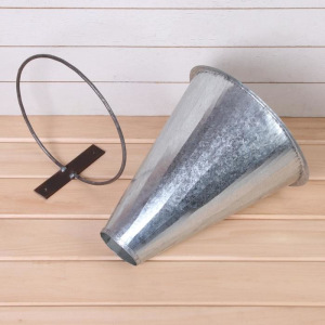 Воронка для забоя кур, уток, гусей Воронка для забоя кур, уток, гусей