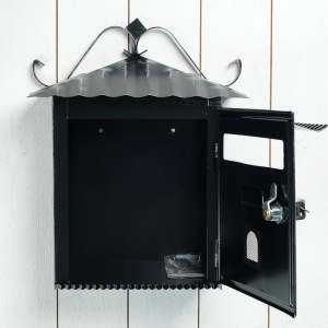 Ящик почтовый черный 28*11*35 см Ящик почтовый черный 28*11*35 см