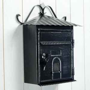 Ящик почтовый черный 28*11*35 см Ящик почтовый черный 28*11*35 см