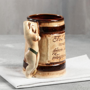 Кружка для пива "Девушка" 0,5 л, микс Кружка для пива "Девушка" 0,5 л, микс