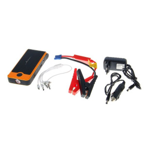 Аккумулятор внешний универсальный, 10000 мАч, 2xUSB 5V 2A, фонарь, пуск ДВС Аккумулятор внешний универсальный, 10000 мАч, 2xUSB 5V 2A, фонарь, пуск ДВС