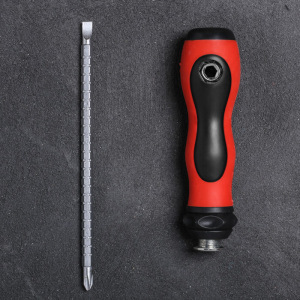 Автомобильный набор в колесе «Для лучшего мужика», 13 предметов Автомобильный набор в колесе «Для лучшего мужика», 13 предметов