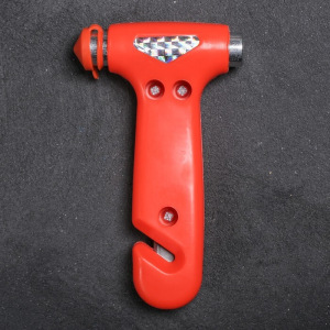 Автомобильный набор в колесе «Для лучшего мужика», 13 предметов Автомобильный набор в колесе «Для лучшего мужика», 13 предметов