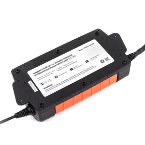 Цифровое зарядное устройство "Агрессор" AGR/SBC-250 Brick, 9 фаз зарядки, ток зарядки 12,5/25А, для 12V/24V АКБ (WET, AG Цифровое зарядное устройство "Агрессор" AGR/SBC-250 Brick, 9 фаз зарядки, ток зарядки 12,5/25А, для 12V/24V АКБ (WET, AG