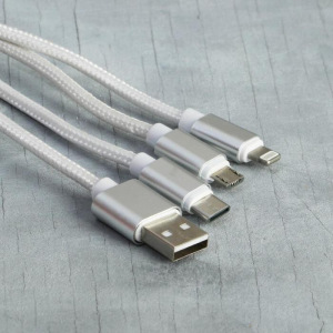 Набор аксессуаров для автомобиля «23 февраля», магнитный держатель, USB-адаптер, кабель для зарядки Набор аксессуаров для автомобиля «23 февраля», магнитный держатель, USB-адаптер, кабель для зарядки