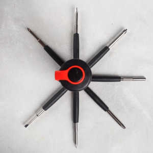 Набор аксессуаров для автомобиля «Вперед к цели» 2 в 1 (набор мульти-инструментов и фонарик на голову) Набор аксессуаров для автомобиля «Вперед к цели» 2 в 1 (набор мульти-инструментов и фонарик на голову)