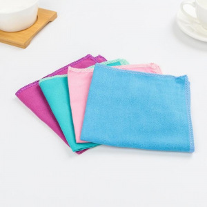 Салфетка для стёкол и зеркал Доляна, 30×30 см, 200 г/м2, цвет МИКС Салфетка для стёкол и зеркал Доляна, 30×30 см, 200 г/м2, цвет МИКС