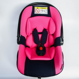Удерживающее устройство для детей Крошка Я Safe +, гр. 0+, Dark blue – Pink Удерживающее устройство для детей Крошка Я Safe +, гр. 0+, Dark blue – Pink