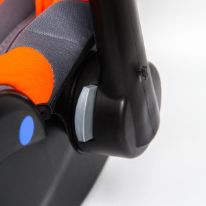 Удерживающее устройство для детей Крошка Я Safe +, гр. 0+, Orange Gray Удерживающее устройство для детей Крошка Я Safe +, гр. 0+, Orange Gray