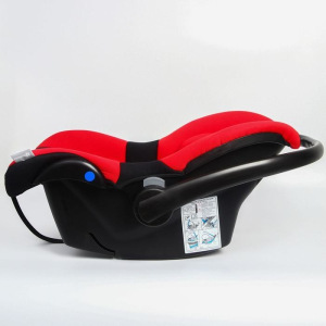 Удерживающее устройство для детей Крошка Я Safe +, гр. 0+, Red Удерживающее устройство для детей Крошка Я Safe +, гр. 0+, Red