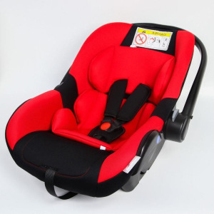 Удерживающее устройство для детей Крошка Я Safe +, гр. 0+, Red Удерживающее устройство для детей Крошка Я Safe +, гр. 0+, Red