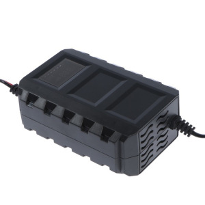 Зарядное устройство АКБ 12В, 8-20А, автомат, 110-240В, мощность 87Вт, ЖК дисплей Зарядное устройство АКБ 12В, 8-20А, автомат, 110-240В, мощность 87Вт, ЖК дисплей