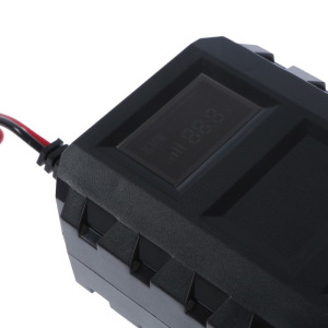 Зарядное устройство АКБ 12В, 8-20А, автомат, 110-240В, мощность 87Вт, ЖК дисплей Зарядное устройство АКБ 12В, 8-20А, автомат, 110-240В, мощность 87Вт, ЖК дисплей