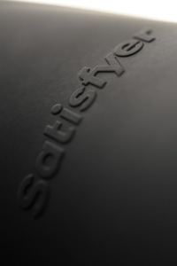 Мастурбатор нереалистичный Satisfyer Men Classic, TPE, Черный, 25,4 см Мастурбатор нереалистичный Satisfyer Men Classic, TPE, Черный, 25,4 см