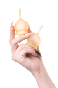 Менструальная чаша Satisfyer Feel Good, 2 шт в наборе, Силикон, Оранжевый Менструальная чаша Satisfyer Feel Good, 2 шт в наборе, Силикон, Оранжевый