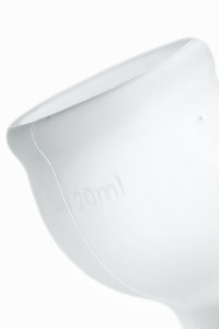 Менструальная чаша Satisfyer Feel Secure, 2 шт в наборе, Силикон, Прозрачный Менструальная чаша Satisfyer Feel Secure, 2 шт в наборе, Силикон, Прозрачный