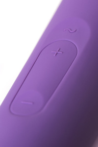 Нереалистичный вибратор Satisfyer Woman Wand, 10 режимов вибрации, ABS пластик, Фиолетовый, 34 см, Ø Нереалистичный вибратор Satisfyer Woman Wand, 10 режимов вибрации, ABS пластик, Фиолетовый, 34 см, Ø