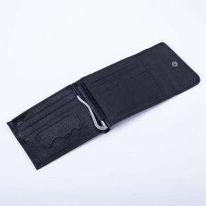 Портмоне мужское, 2 отдела на клапане, с зажимом для купюр, цвет чёрный Портмоне мужское, 2 отдела на клапане, с зажимом для купюр, цвет чёрный