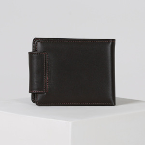 Портмоне мужское, 2 отдела на кнопке, цвет коричневый Портмоне мужское, 2 отдела на кнопке, цвет коричневый