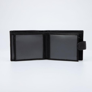 Портмоне мужское, 2 отдела на кнопке, с зажимом, цвет чёрный Портмоне мужское, 2 отдела на кнопке, с зажимом, цвет чёрный