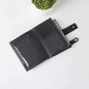 Портмоне мужское 3 в 1, отдел на кнопке, цвет чёрный Портмоне мужское 3 в 1, отдел на кнопке, цвет чёрный