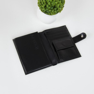 Портмоне мужское 3 в 1, отдел на кнопке, цвет чёрный Портмоне мужское 3 в 1, отдел на кнопке, цвет чёрный