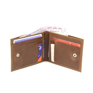 Портмоне, отдел на кнопке, цвет коричневый Портмоне, отдел на кнопке, цвет коричневый