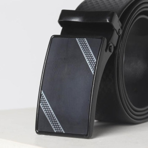 Ремень мужской, ширина 3,6 см, гвоздик, пряжка тёмный металл, цвет чёрный Ремень мужской, ширина 3,6 см, гвоздик, пряжка тёмный металл, цвет чёрный