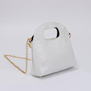 Сумка кросс-боди, отдел на магнитной кнопке, цепочка, цвет белый Сумка кросс-боди, отдел на магнитной кнопке, цепочка, цвет белый