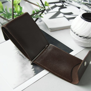 Зажим для купюр, отдел для монет, цвет коричневый Зажим для купюр, отдел для монет, цвет коричневый